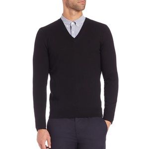 Burberry London Merino Wool Long Sleeve v neck